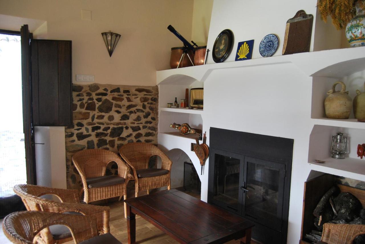Casa Rural ecológica Huerta del Pirata Fuente de Cantos Exterior foto